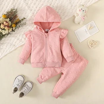 Комплект весенне-осенней одежды для маленьких девочек, Розовый топ с капюшоном и длинными рукавами + штаны с принтом в виде любви, повседневная одежда для новорожденных