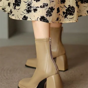 Осенне-зимние женские ботинки, новая корейская версия, короткие ботинки на высоком каблуке с застежкой сзади, ботильоны, ботинки на толстом каблуке с квадратным носком