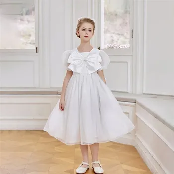 Свадебное элегантное белое платье для девочки в цветочек, атласное платье с V-образным вырезом, украшенное бантом, Платье для церемонии Первой Евхаристии Маленького ребенка в цветочек